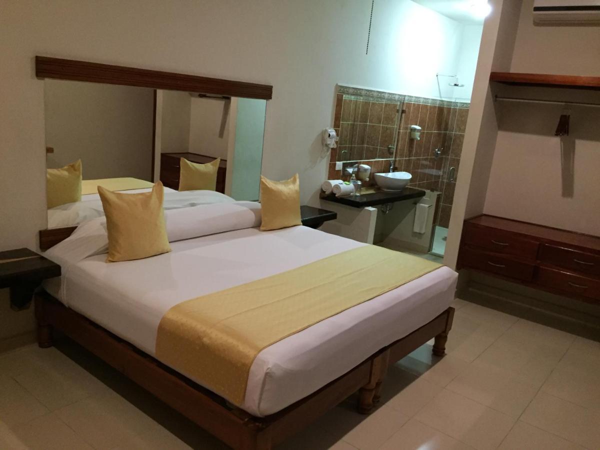 Auto Hotel Paraiso Inn Palenque Ngoại thất bức ảnh